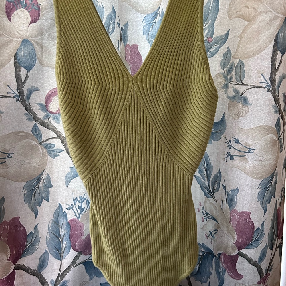 Abercrombie & Fitch Green Ribbed Asymmetrical Bodysuit